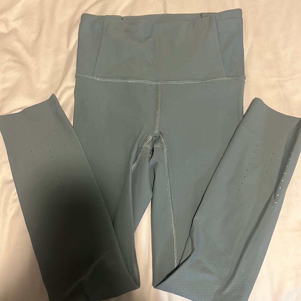 Limited edition lululemon leggings